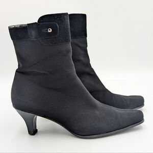 Stuart Weitman Gore-tex Heeled Ankle Boots Zip Up Pointed Toe Black 8.5M Women's